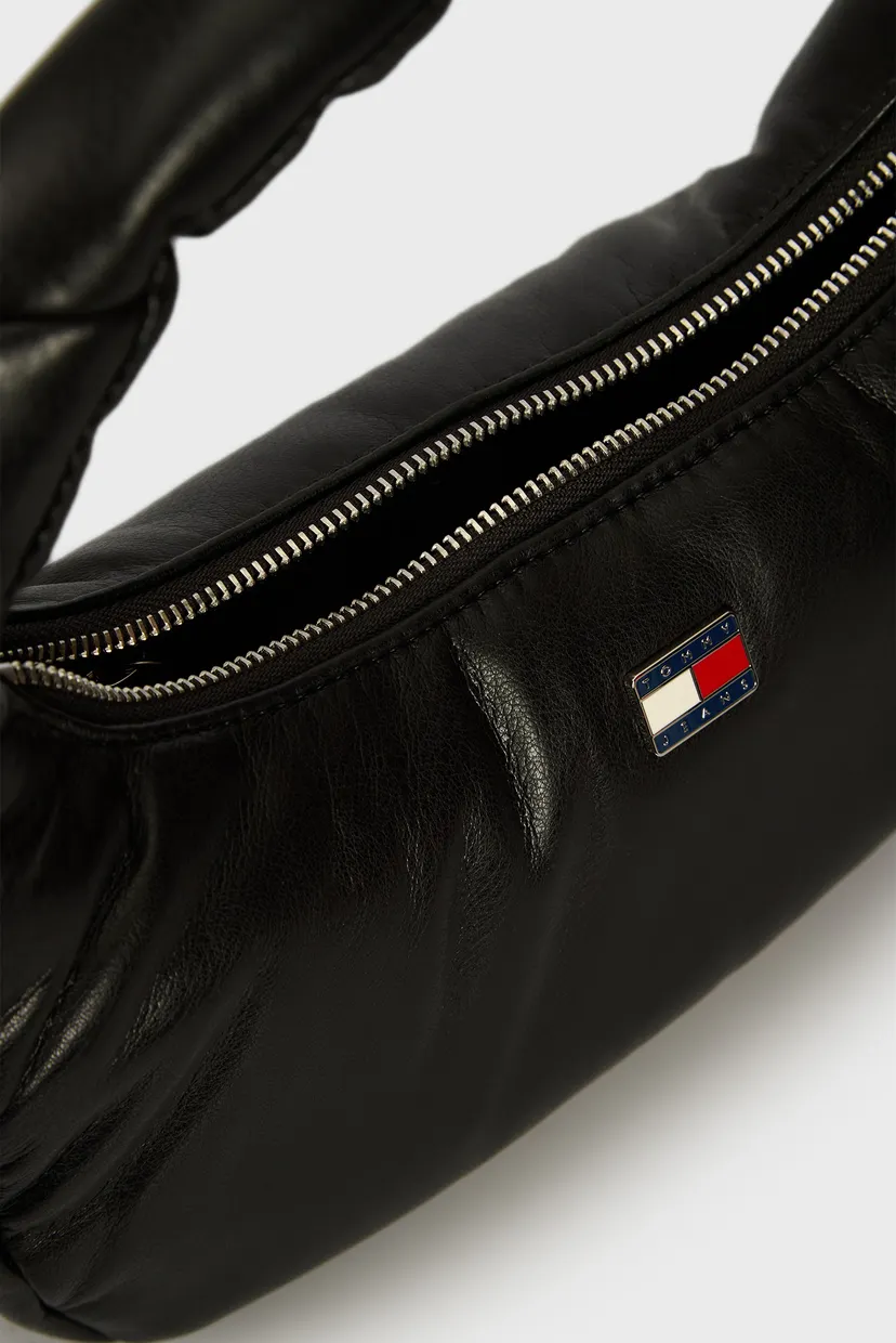 Женская черная сумка TJW PILLOW SHOULDER BAG 5