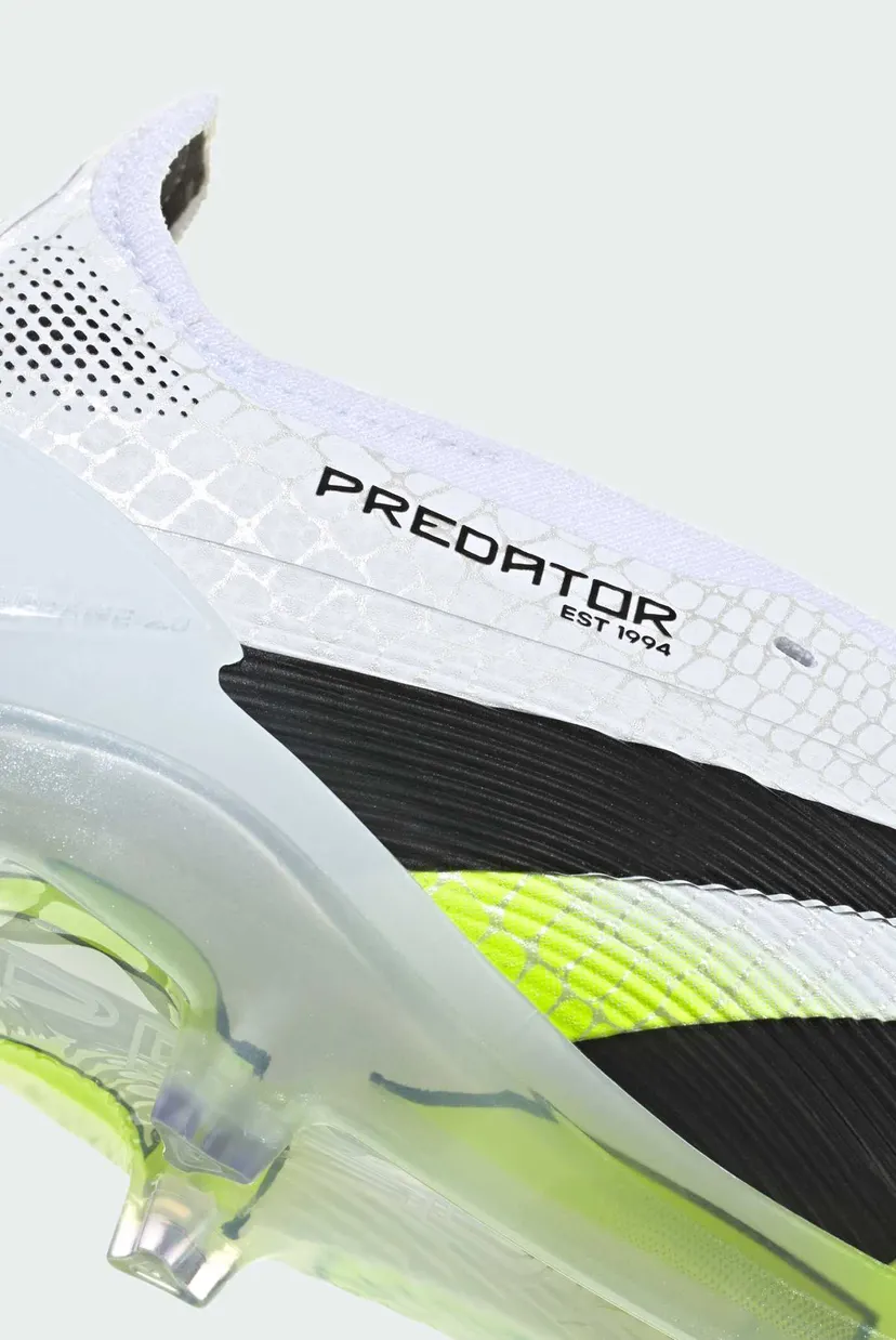 Білі бутси Predator Elite Fold-Over Tongue Firm Ground 8
