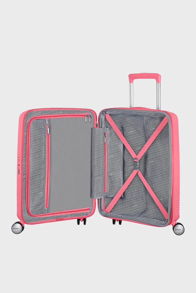 Жіноча рожева валіза 55 см SOUNDBOX PINK 6