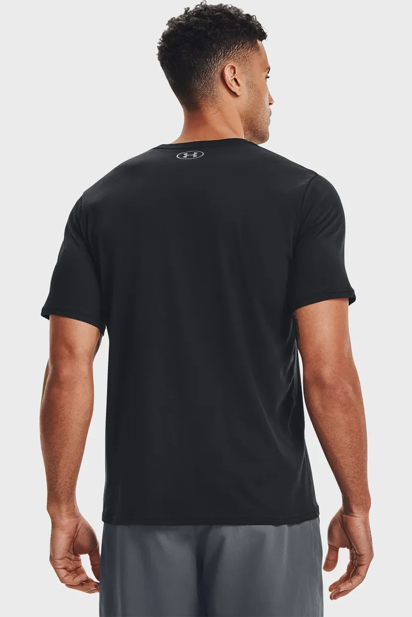 Чоловіча чорна футболка SPORTSTYLE LEFT CHEST SS 3