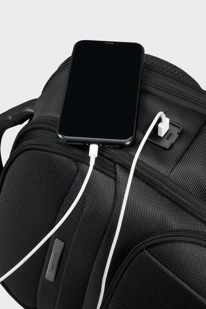 Чоловічий чорний рюкзак для ноутбука PRO-DLX 6 BLACK 8