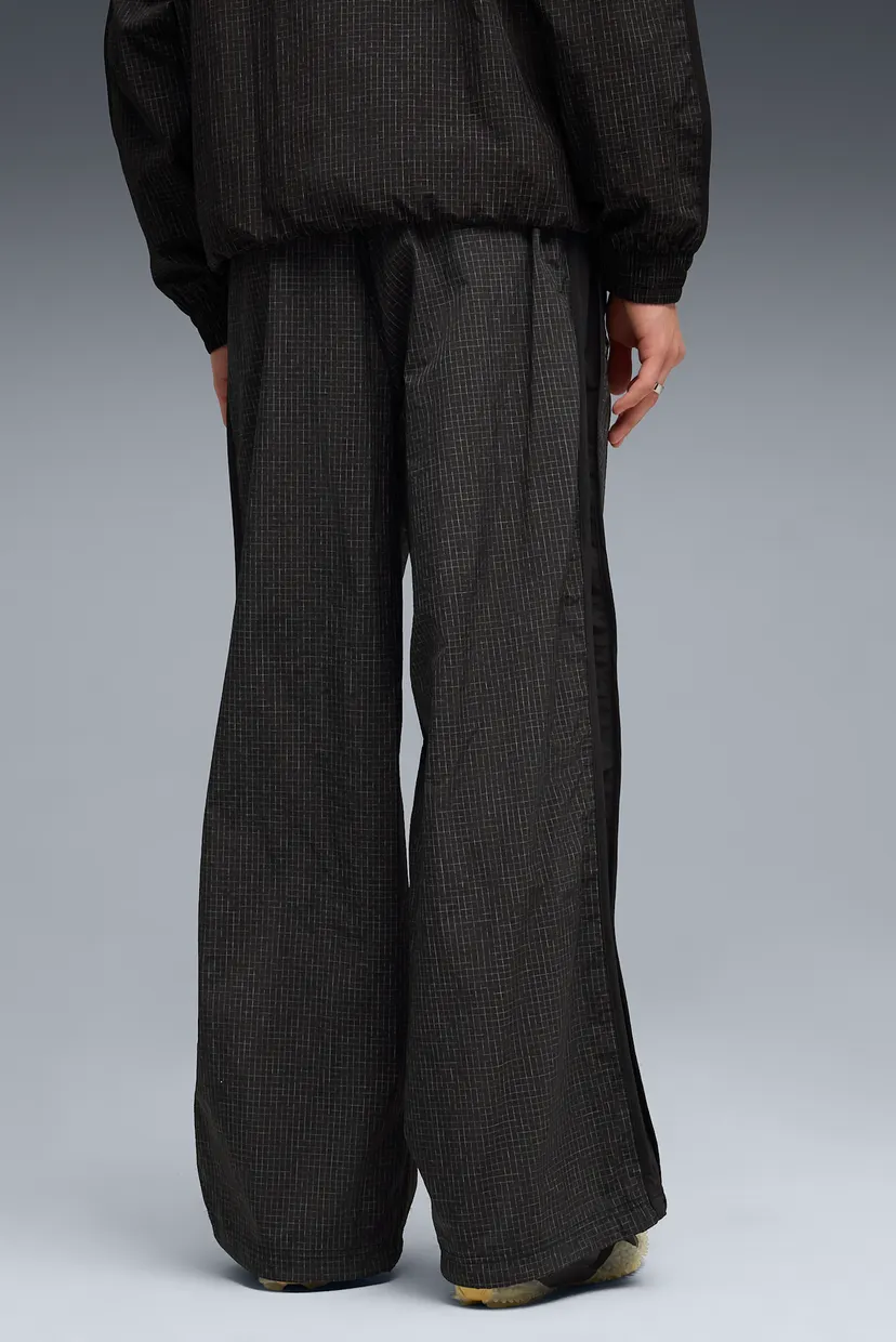 Чоловічі чорні картаті спортивні штани PUMA x ASTON MARTIN ARAMCO F1® TEAM Lifestyle T7 Oversized Pants Men 3