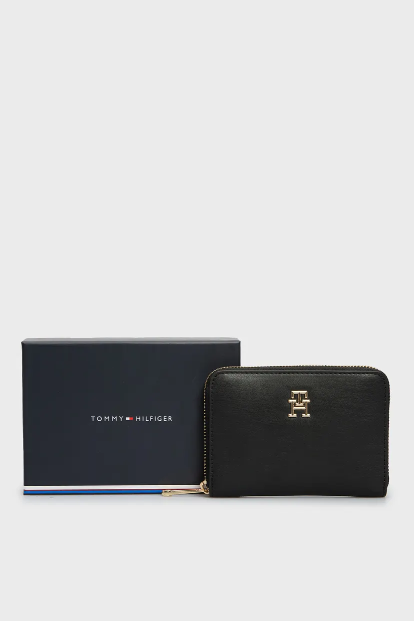 Жіночий чорний гаманець TH CHIC MED FLAP CORP 5