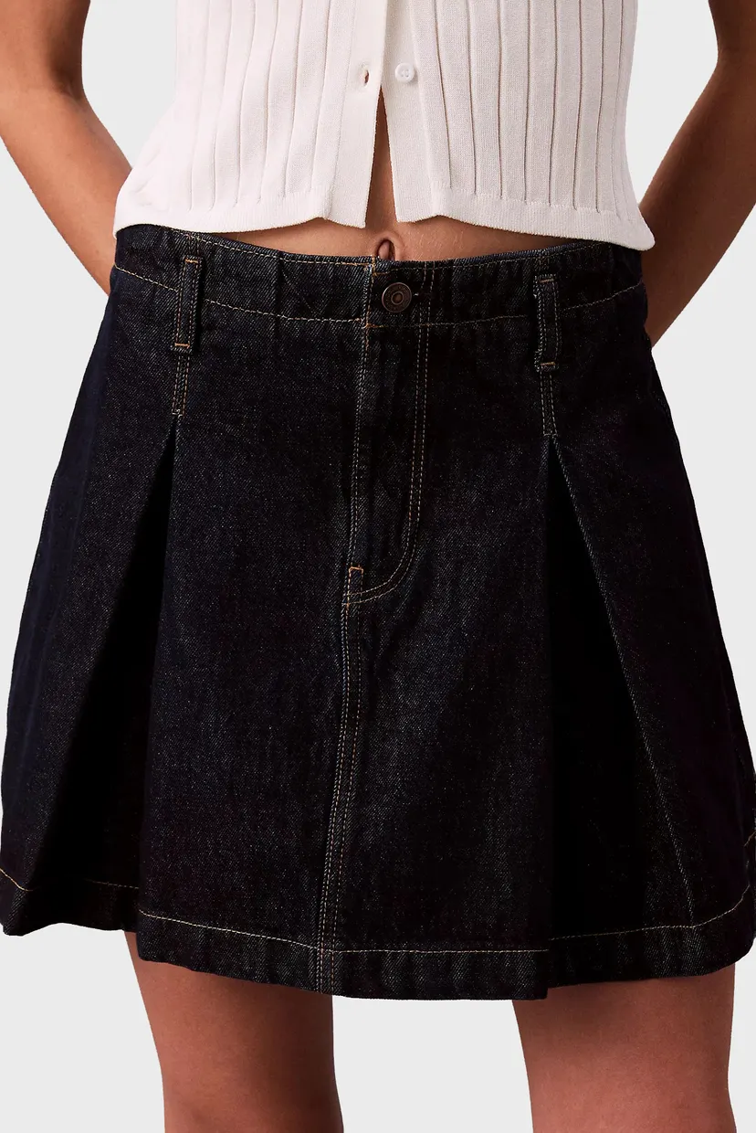 Женская черная джинсовая юбка PLEATED 4