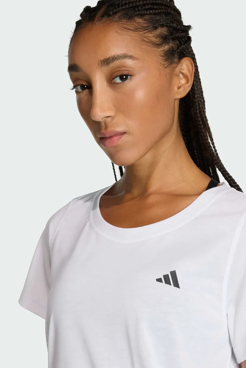 Женская белая футболка Workout Essentials Scoop Neck 4