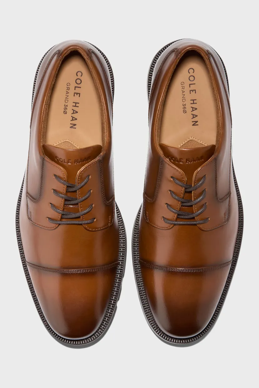 石臼2025-1A Чоловічі коричневі шкіряні оксфорди Bedford Cap-Toe Oxford Cole