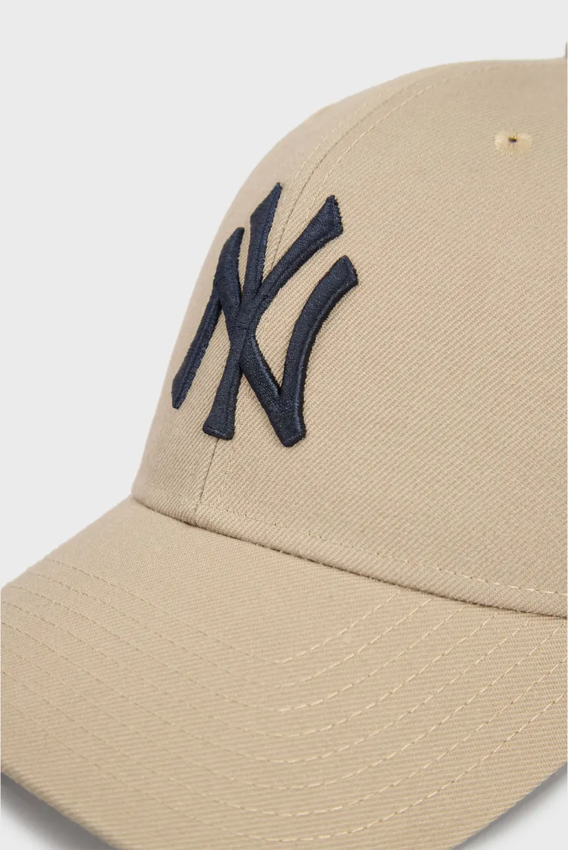 Бежева кепка NEW YORK YANKEES 4