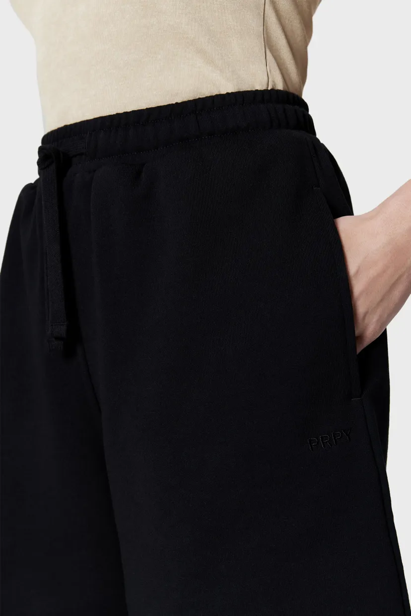 Женские черные шорты 5