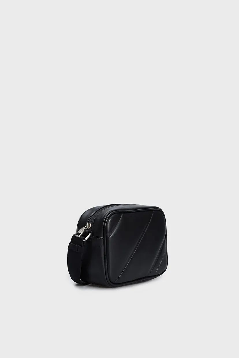 Жіноча чорна сумка QUILTED CAMERABAG18 3