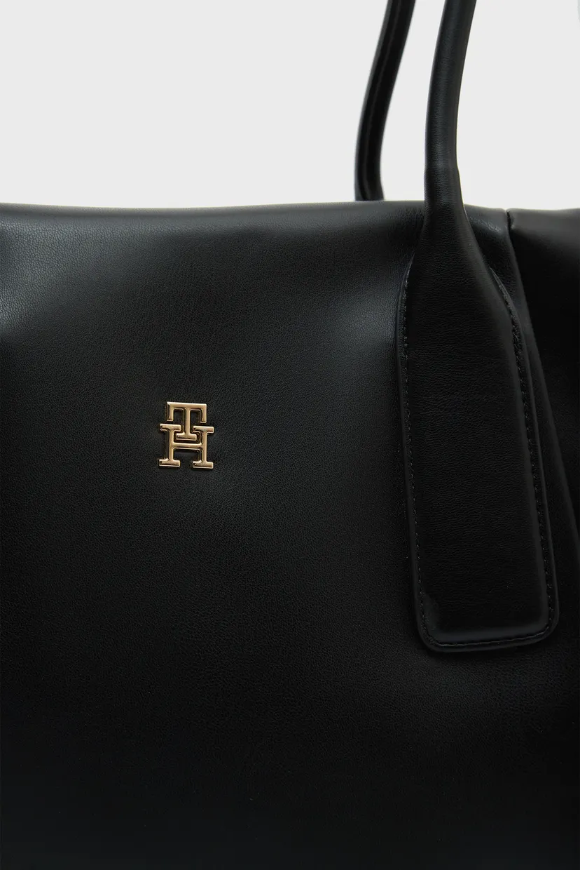 Женская черная сумка ESSENTIAL TOTE 5