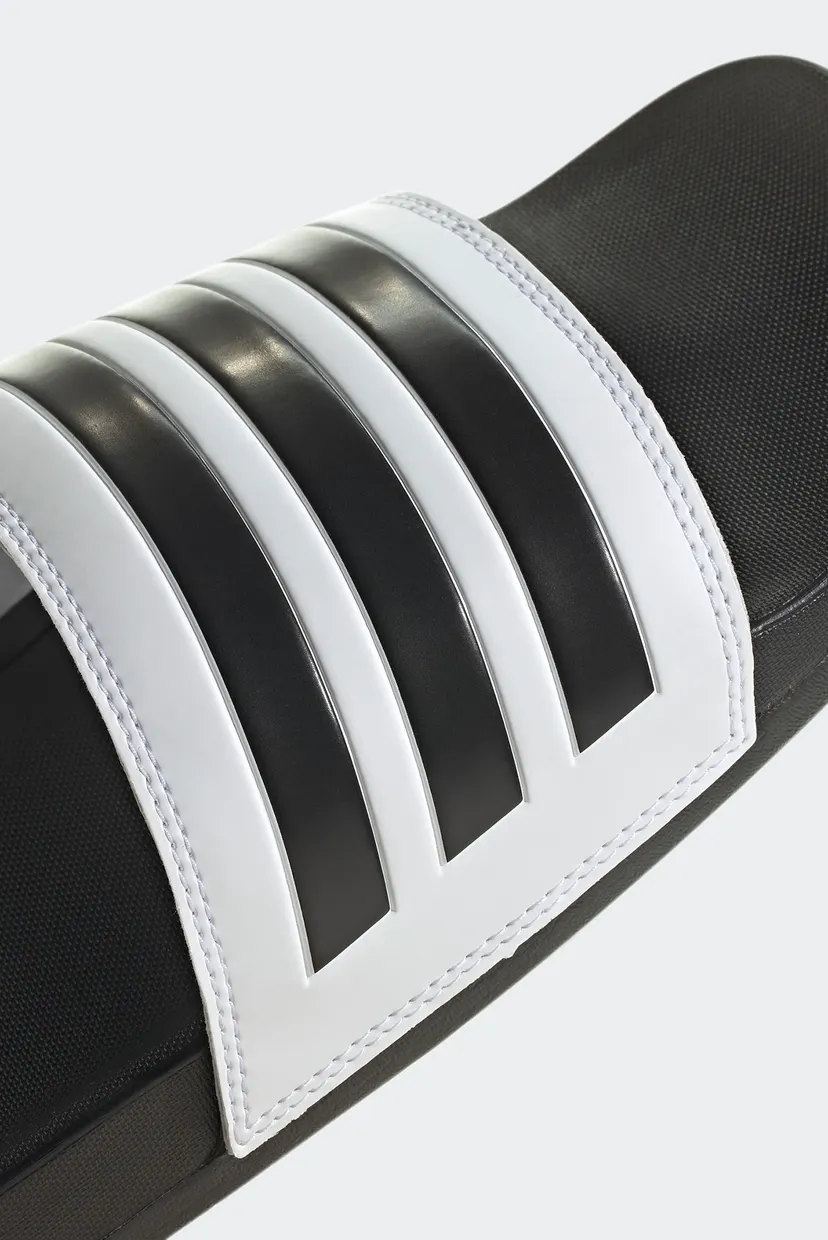 Черные слайдеры Adilette Comfort 8