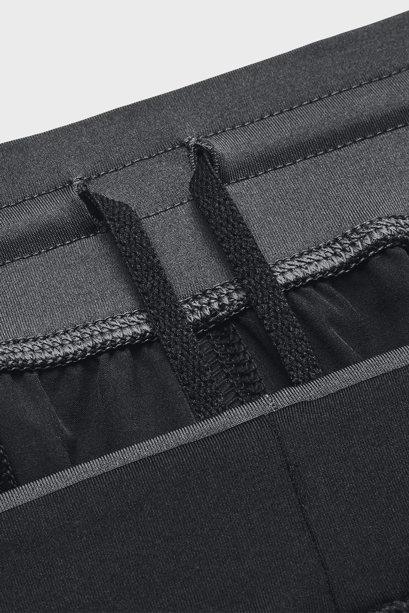 Чоловічі чорні спортивні штани UA STORM RUN PANT 5