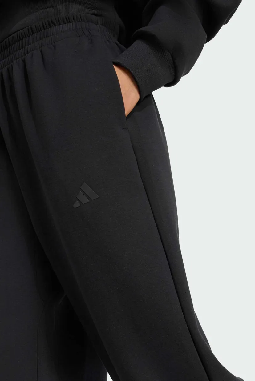 Женские черные спортивные брюки ALL SZN Soft Lux Loose 4