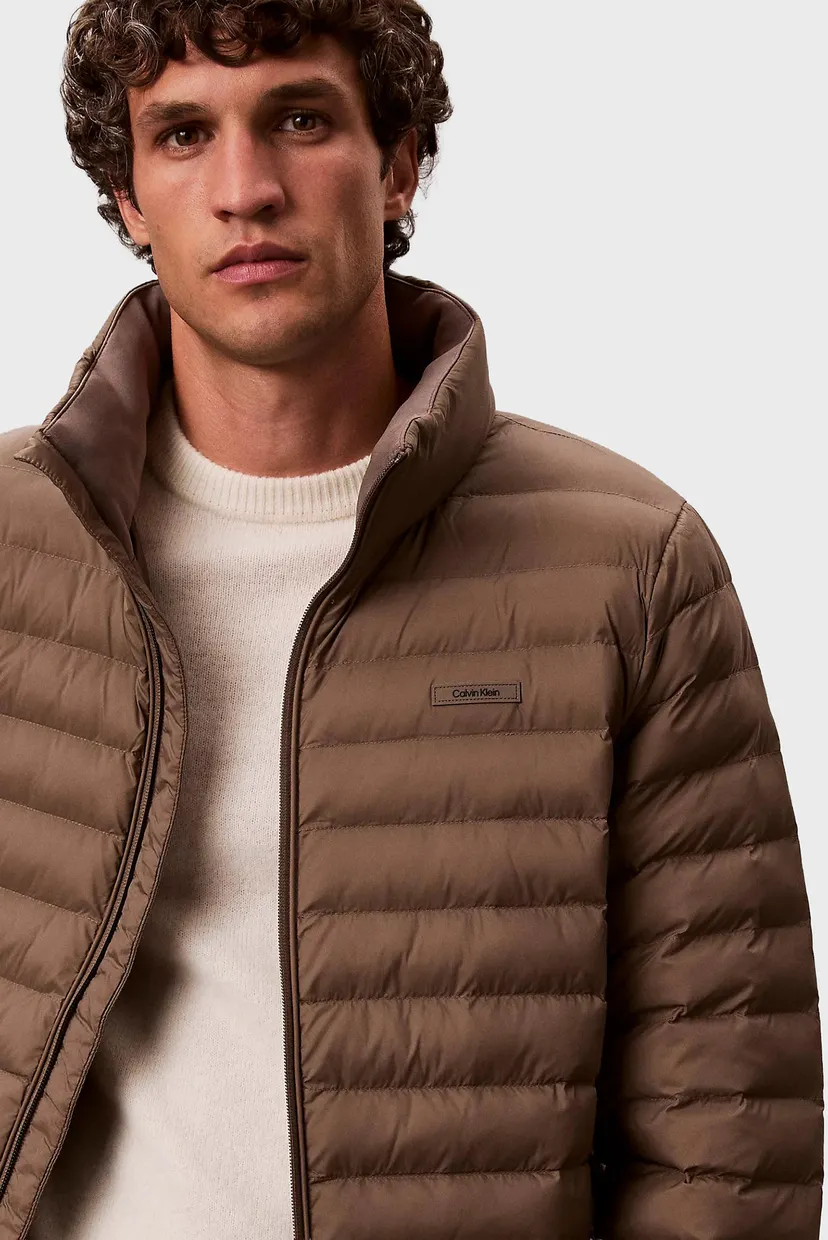 Чоловіча коричнева куртка CHANNELED PUFFER 4