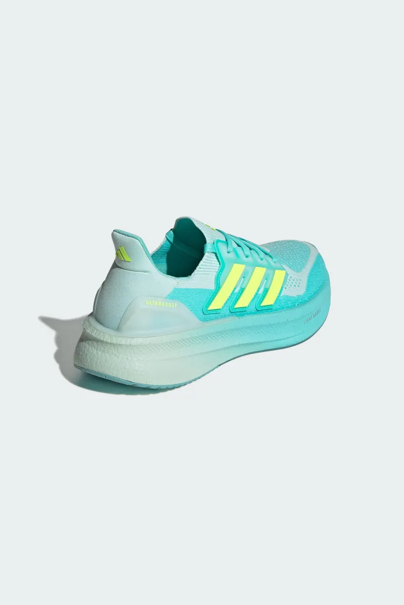 Женские бирюзовые кроссовки Ultraboost 5 4
