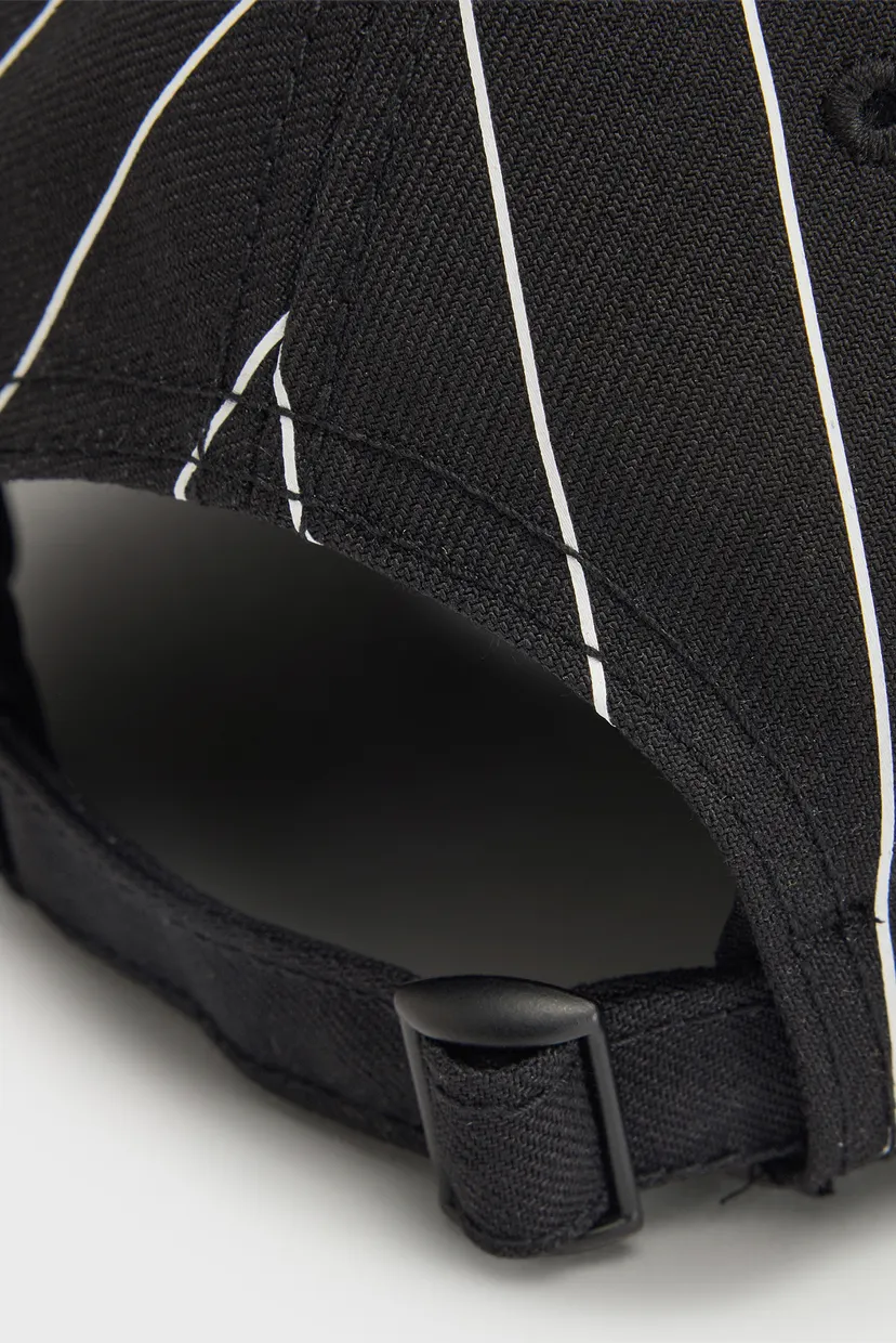 Черная кепка в полоску Y-3 PINSTRIPE 4