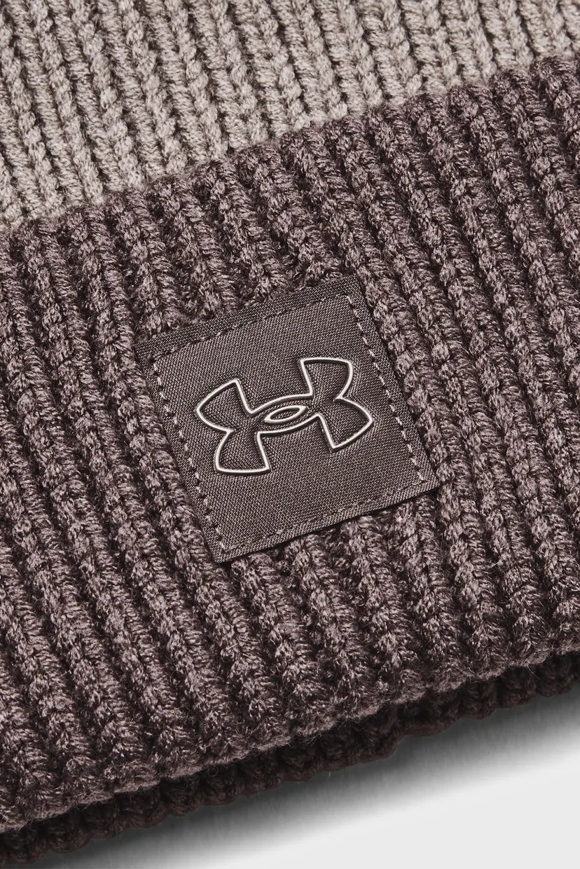 Женская серая шапка UA Halftime Ribbed Pom 3