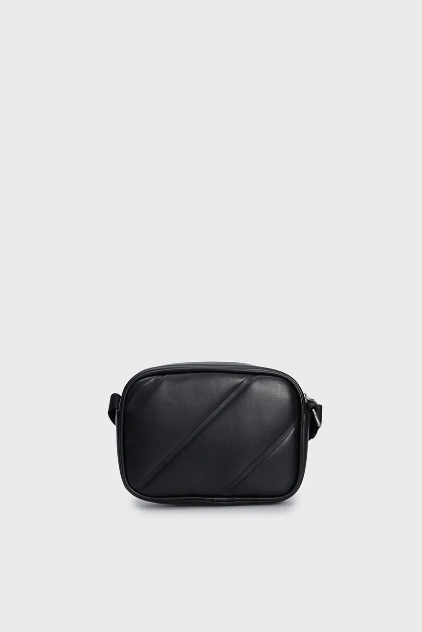 Жіноча чорна сумка QUILTED CAMERABAG18 4