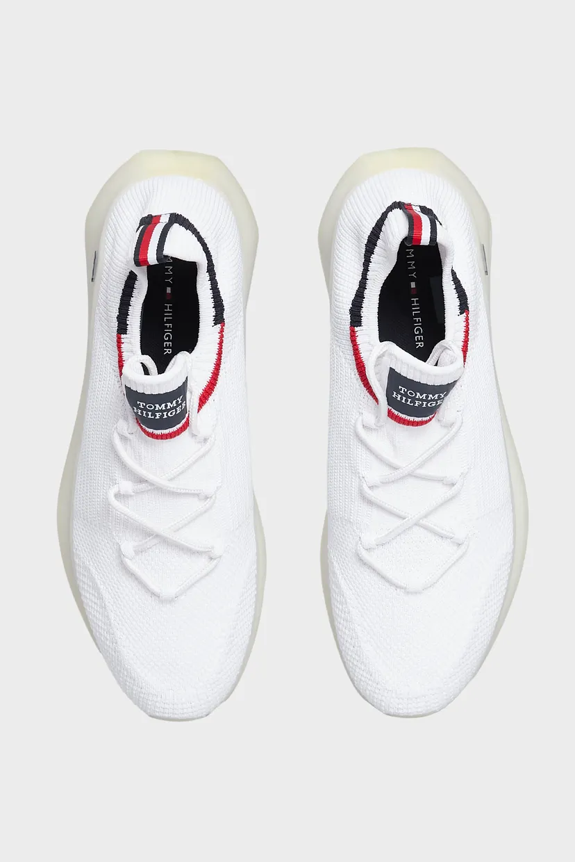 Мужские белые кроссовки FUTURUNNER PREMIUM KNIT 4