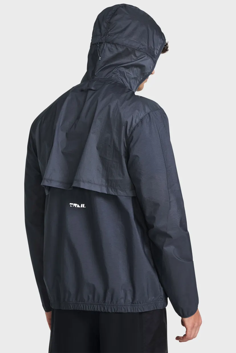 Чоловіча темно-сіра вітровка UA TRAIL RUN JACKET 3