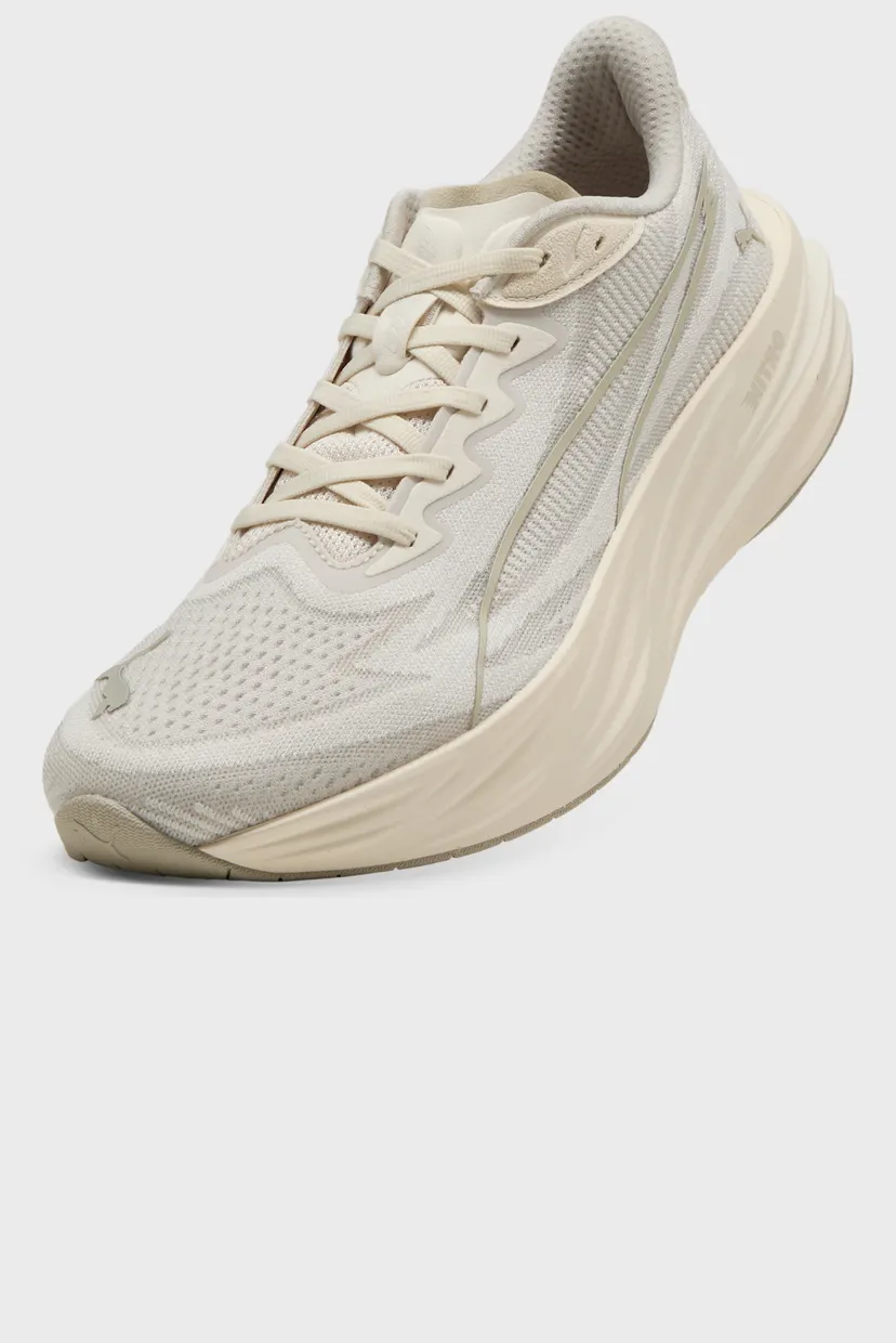 Чоловічі бежеві кросівки Deviate Pure NITRO™ Running Shoes Men 6