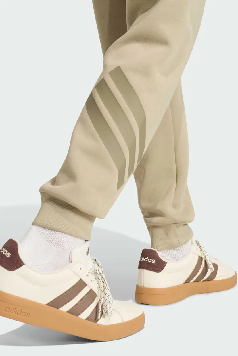 Чоловічі бежеві спортивні штани Future Icons 3-Stripes 5