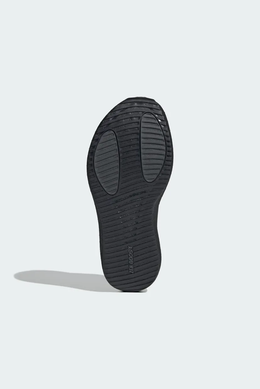 Женские черные кроссовки ZENBOOST 3