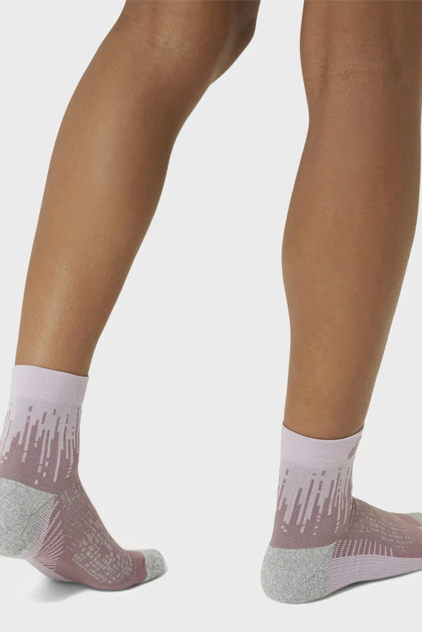 Рожеві шкарпетки PERFORMANCE RUN SOCK SOCK QUARTER 4