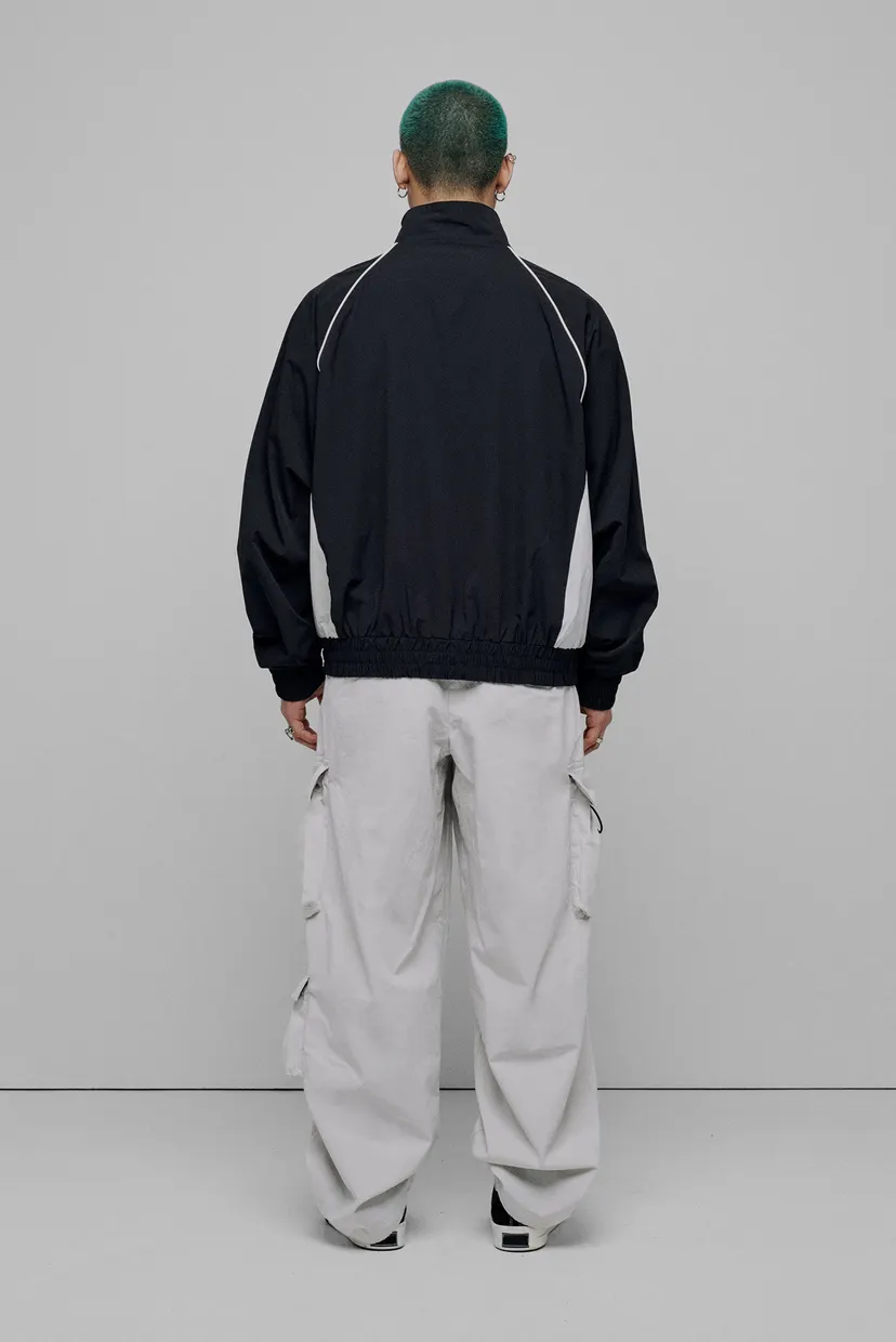 Чоловіча чорна вітровка Universe Track Jacket 3