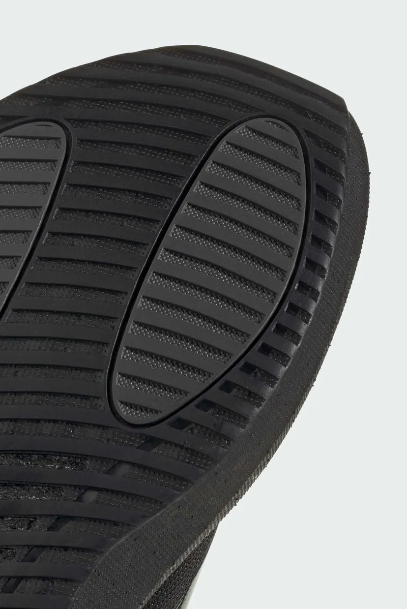 Жіночі чорні кросівки ZENBOOST 8