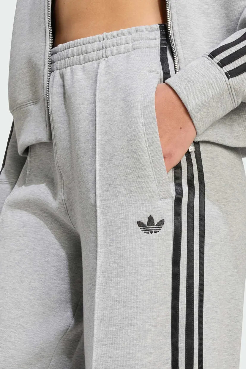 Женские серые спортивные брюки Adicolor Spacer 3-Stripes 4