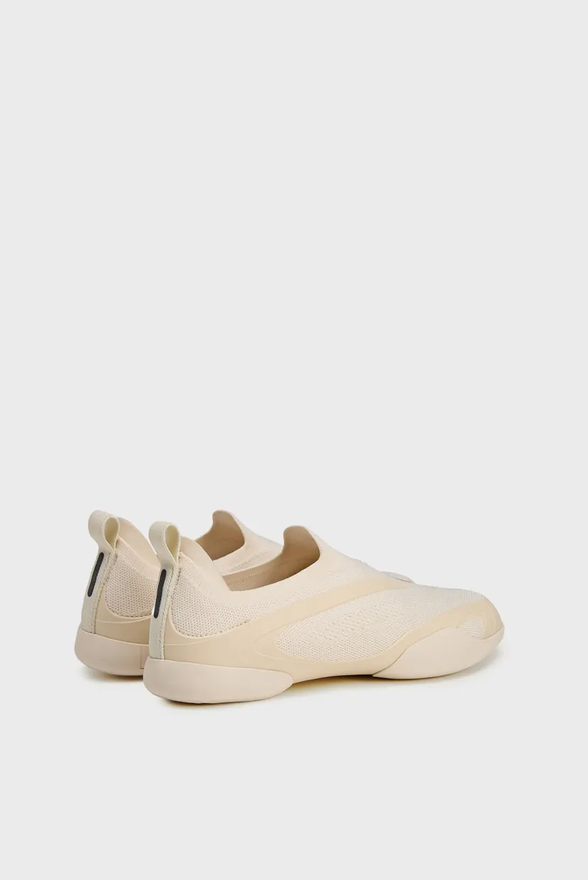 Бежеві сліпони adidas By Stella McCartney Taekwondo 5