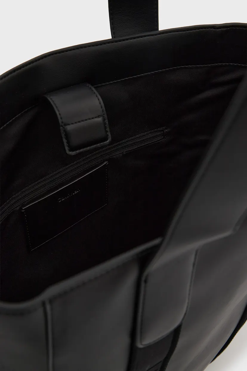 Жіноча чорна сумка STRAP TOTE 5