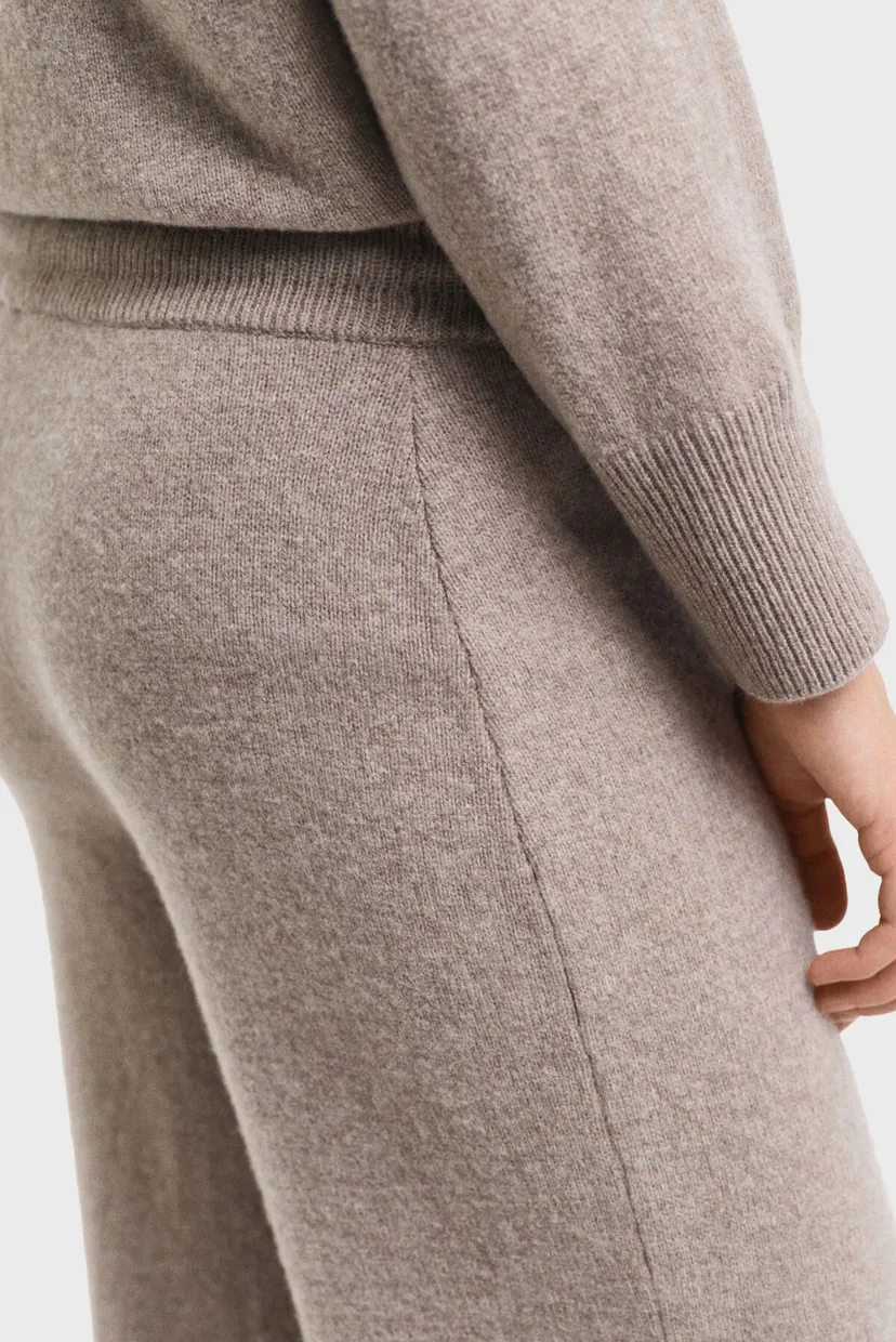 Жіночі бежеві вовняні брюки WOOL KNITTED 6
