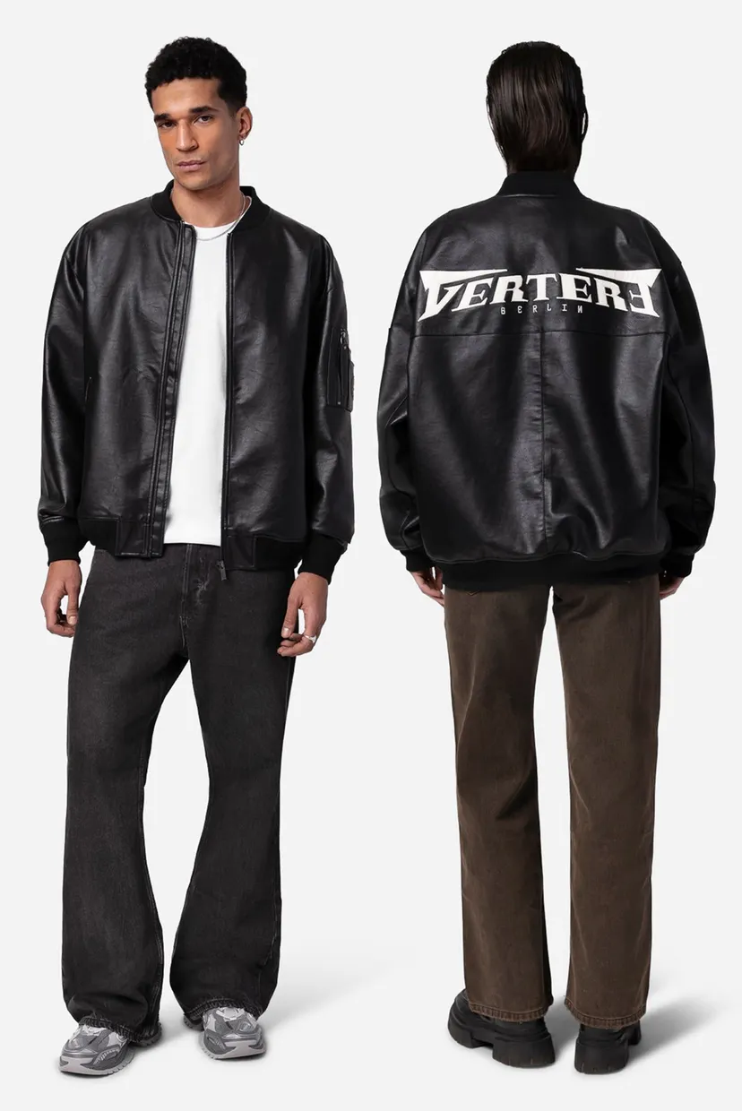 Черный бомбер FAUX LEATHER BOMBER JACKET (унисекс) Vertere Berlin