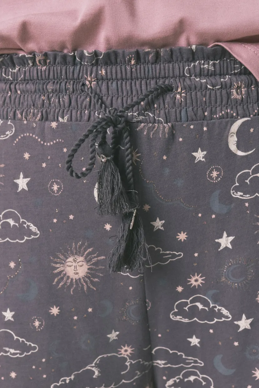 Женские серые брюки с узором 4