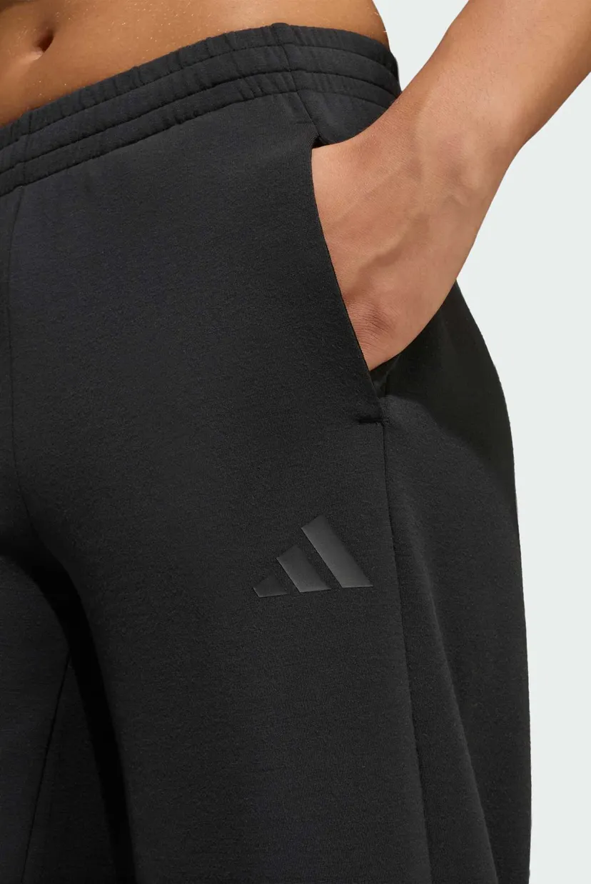 Дитячі чорні спортивні штани FUTURE ICONS 3 STRIPES WIDE LEG 4