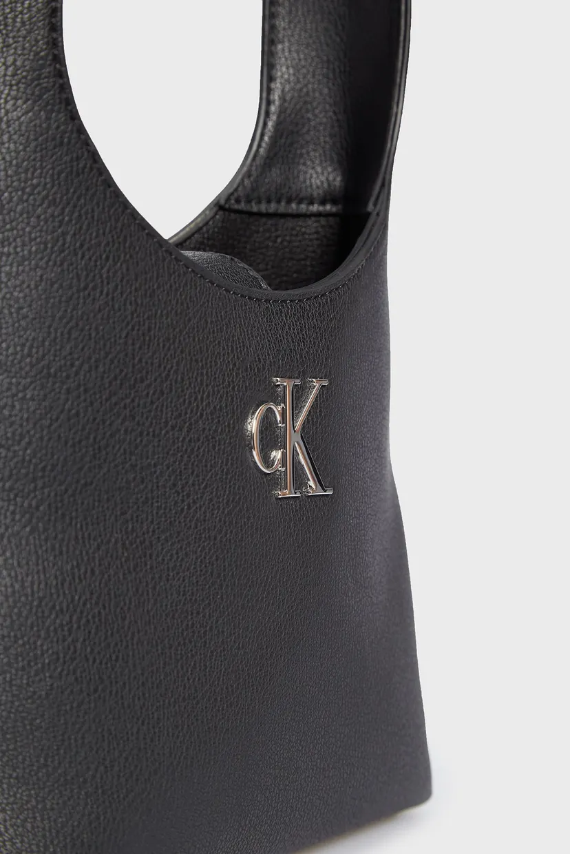 Жіноча чорна сумка MINIMAL MONOGRAM SHOULDER BAG 6