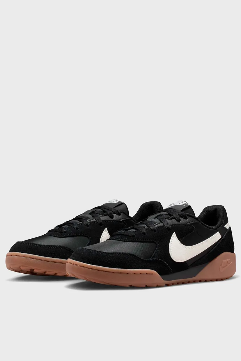 Жіночі чорні шкіряні снікерси W NIKE TERRA MANTA 3