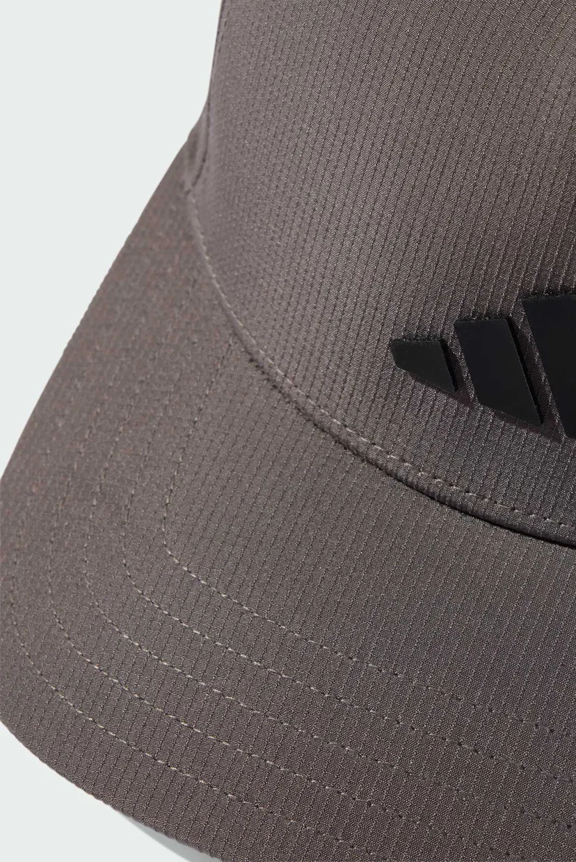 Темно-серая кепка Sport Trucker CLIMACOOL 3