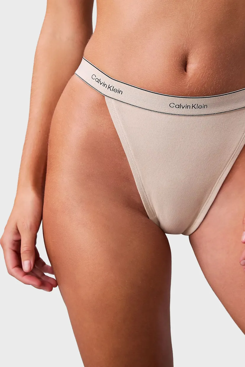 Женские бежевые трусики TANGA 4