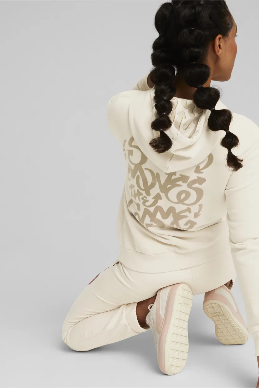 Худі SHE MOVES THE GAME Football Hoodie Women PUMA 658180 — MD-Fashion