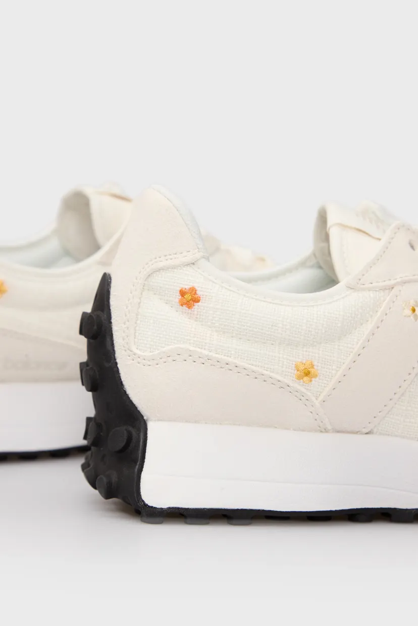 Жіночі білі кросівки 327 New Balance WS327DCA — MD-Fashion