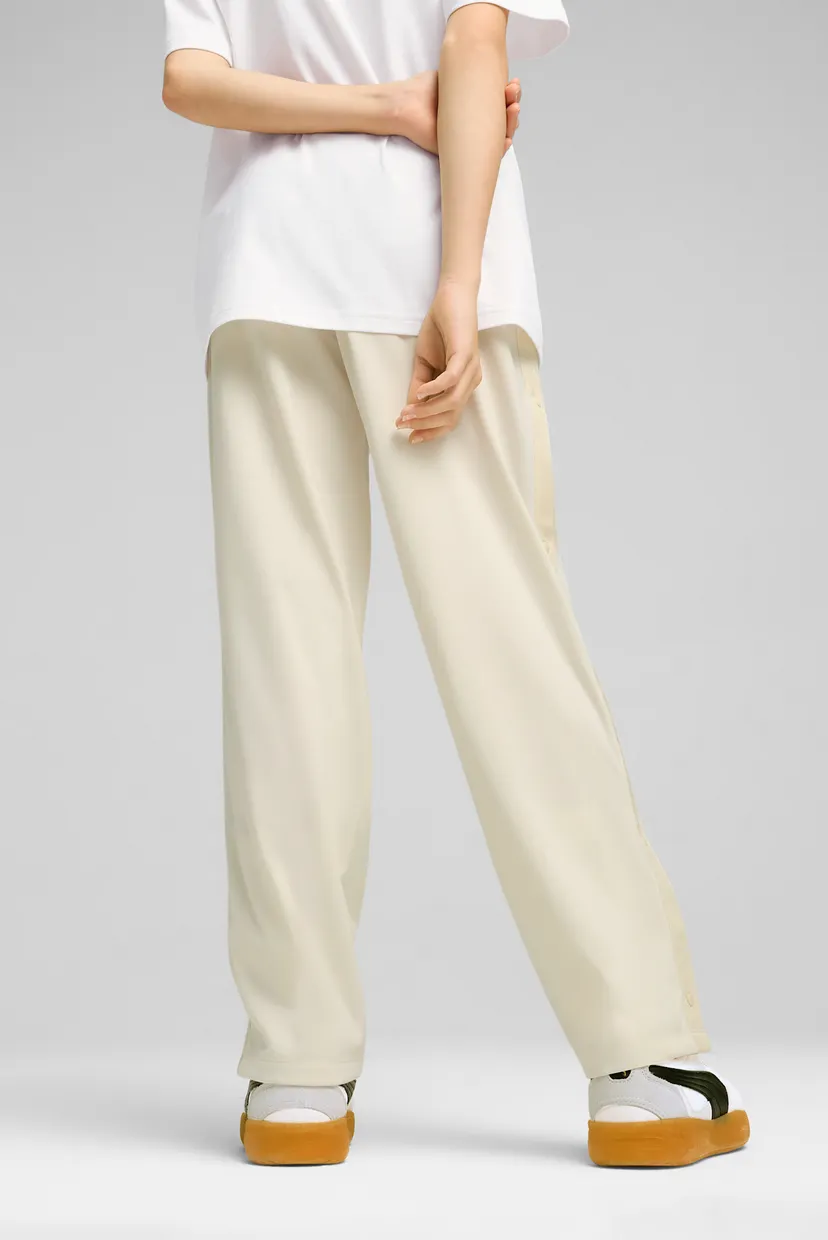 Детские белые спортивные брюки WARDROBE ESS Relaxed Popper Pants Youth 3