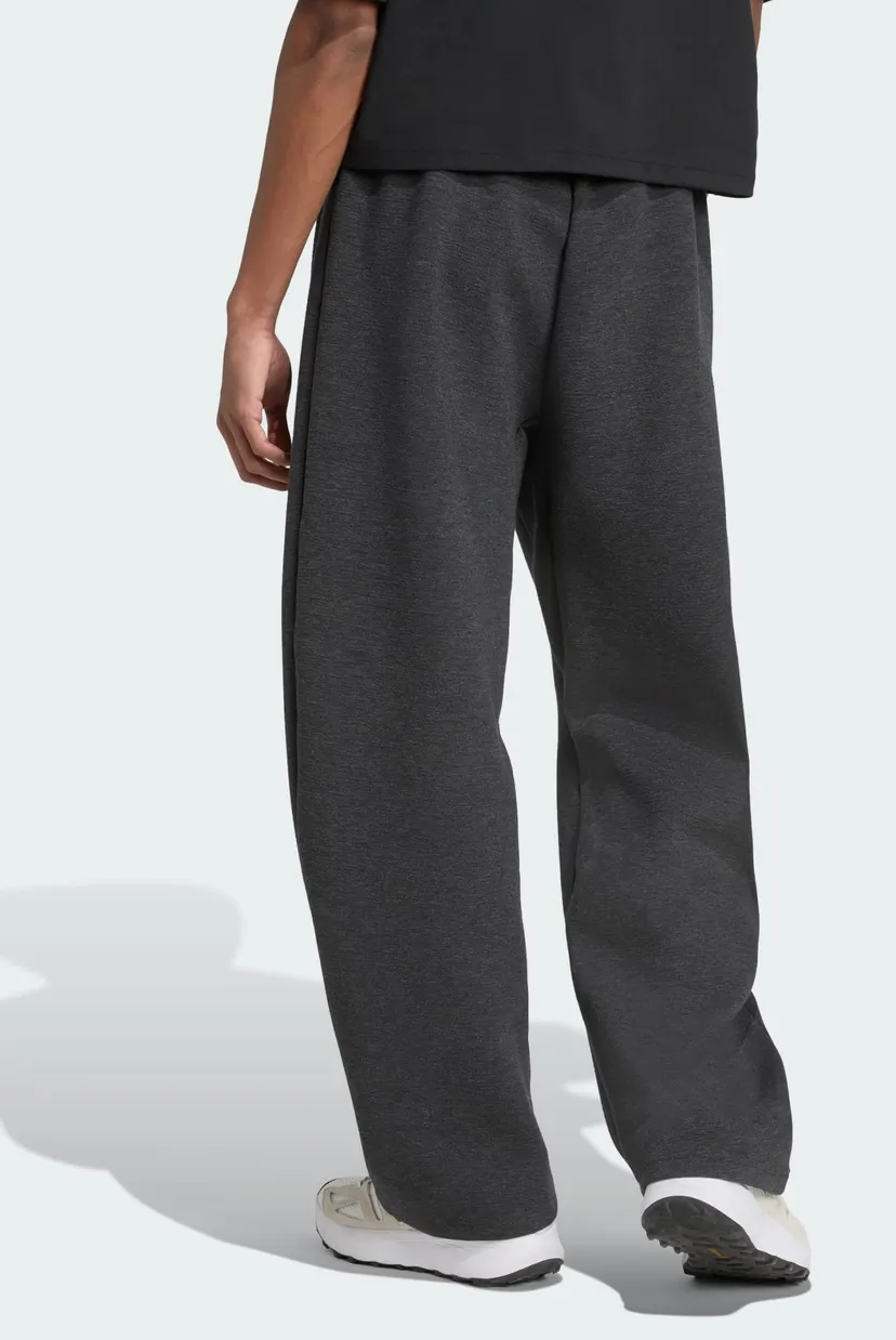 Чоловічі чорні спортивні штани adidas Z.N.E. Premium 3