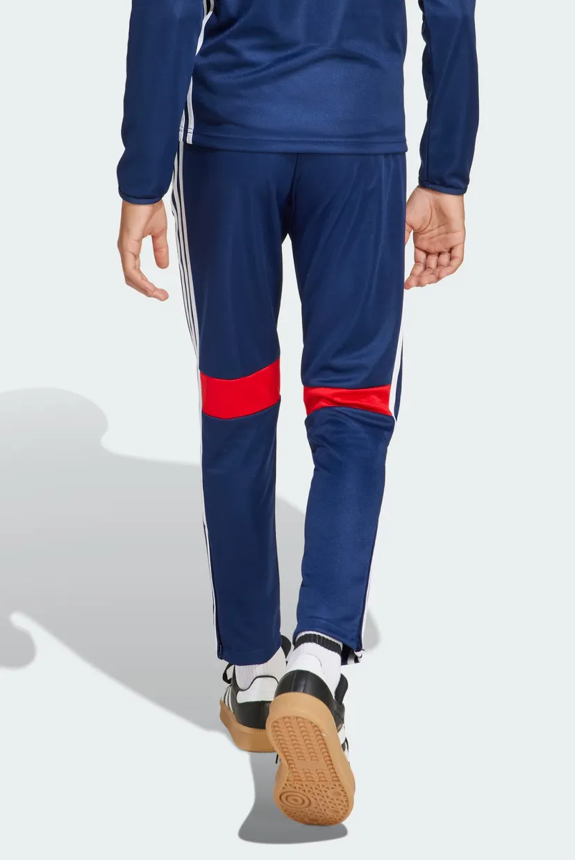 Детские синие спортивные брюки Tiro 25 Essentials Kids 3