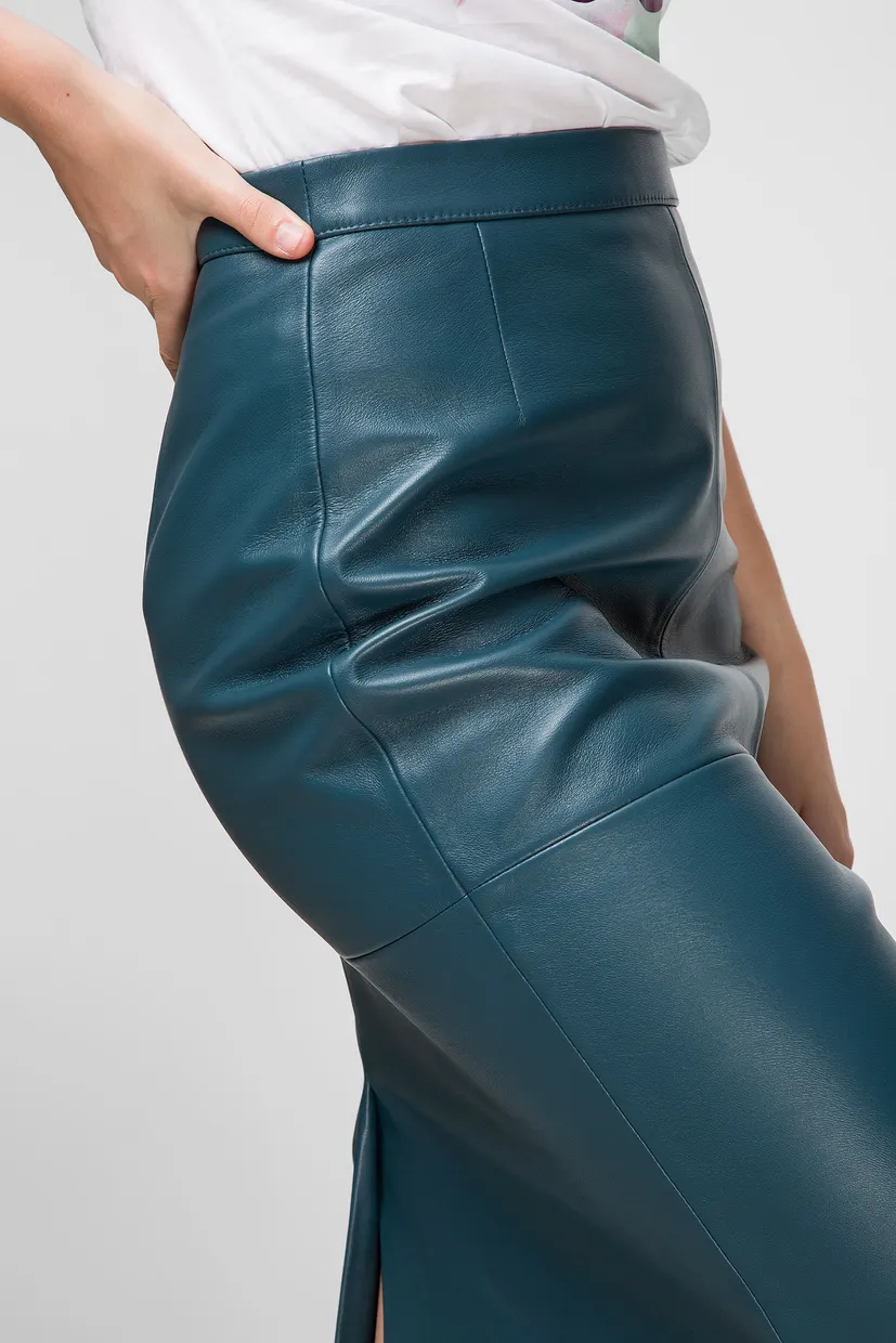shi... Жіноча синя шкіряна спідниця BOSS 50430956;414 — MD-Fashion