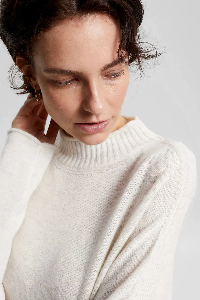 Женское белое шерстяное платье SOFT WOOL MIDI 3