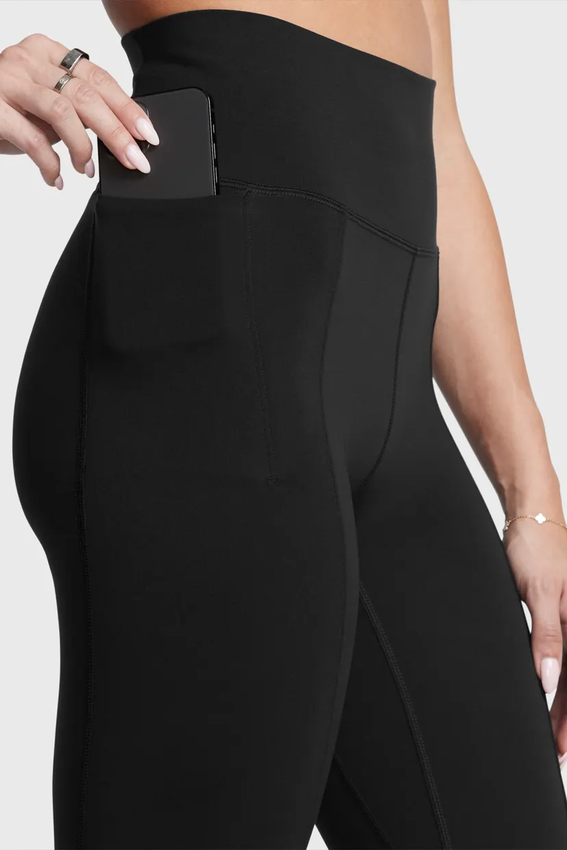 Жіночі чорні спортивні штани Meridian Kick Flare Pant 4