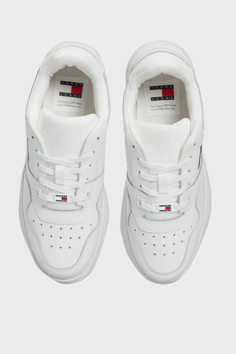 Жіночі білі снікерcи TJW RETRO BASKET FLATFORM ESS 4